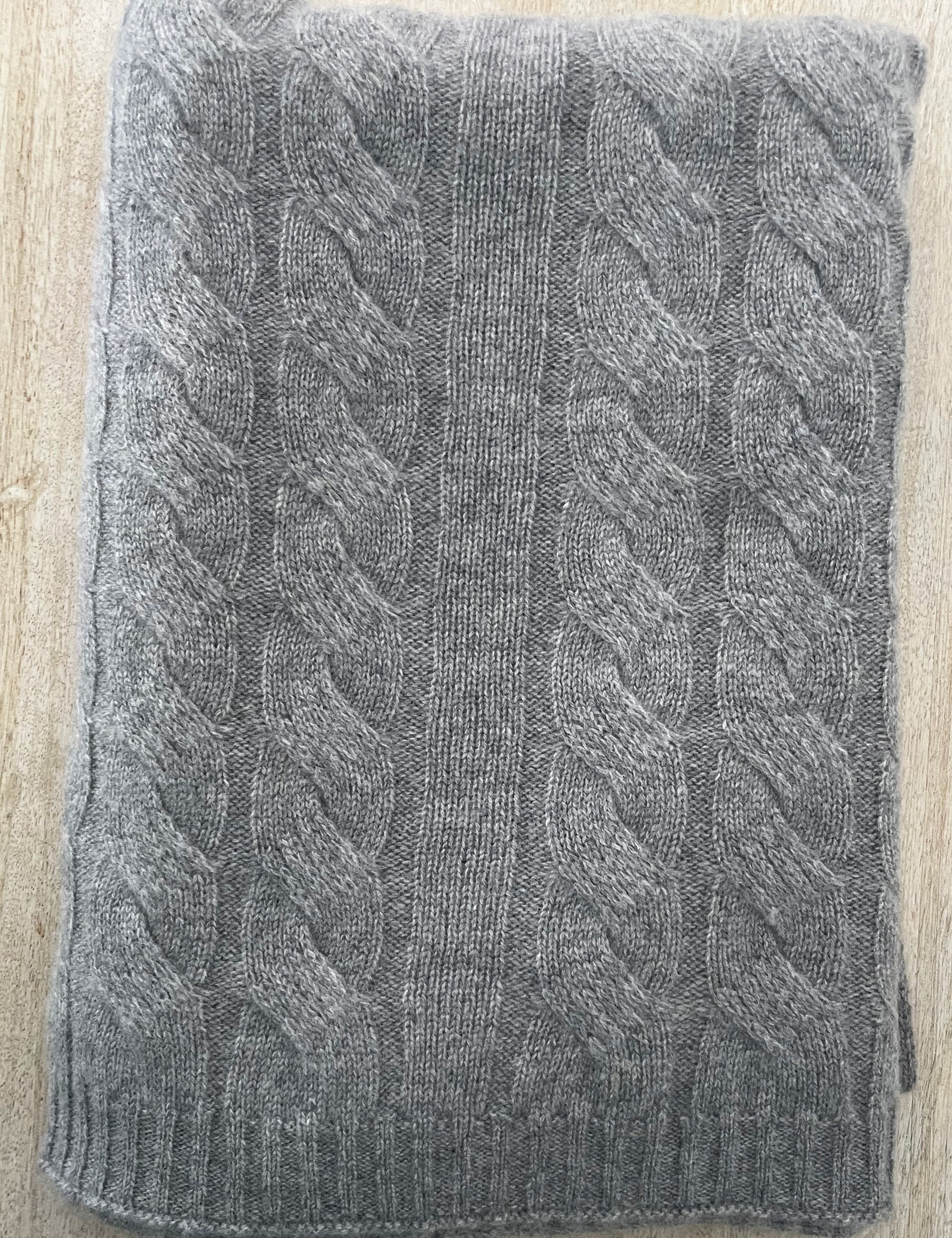 100% Cashmere Cable Knit Throw Blanket