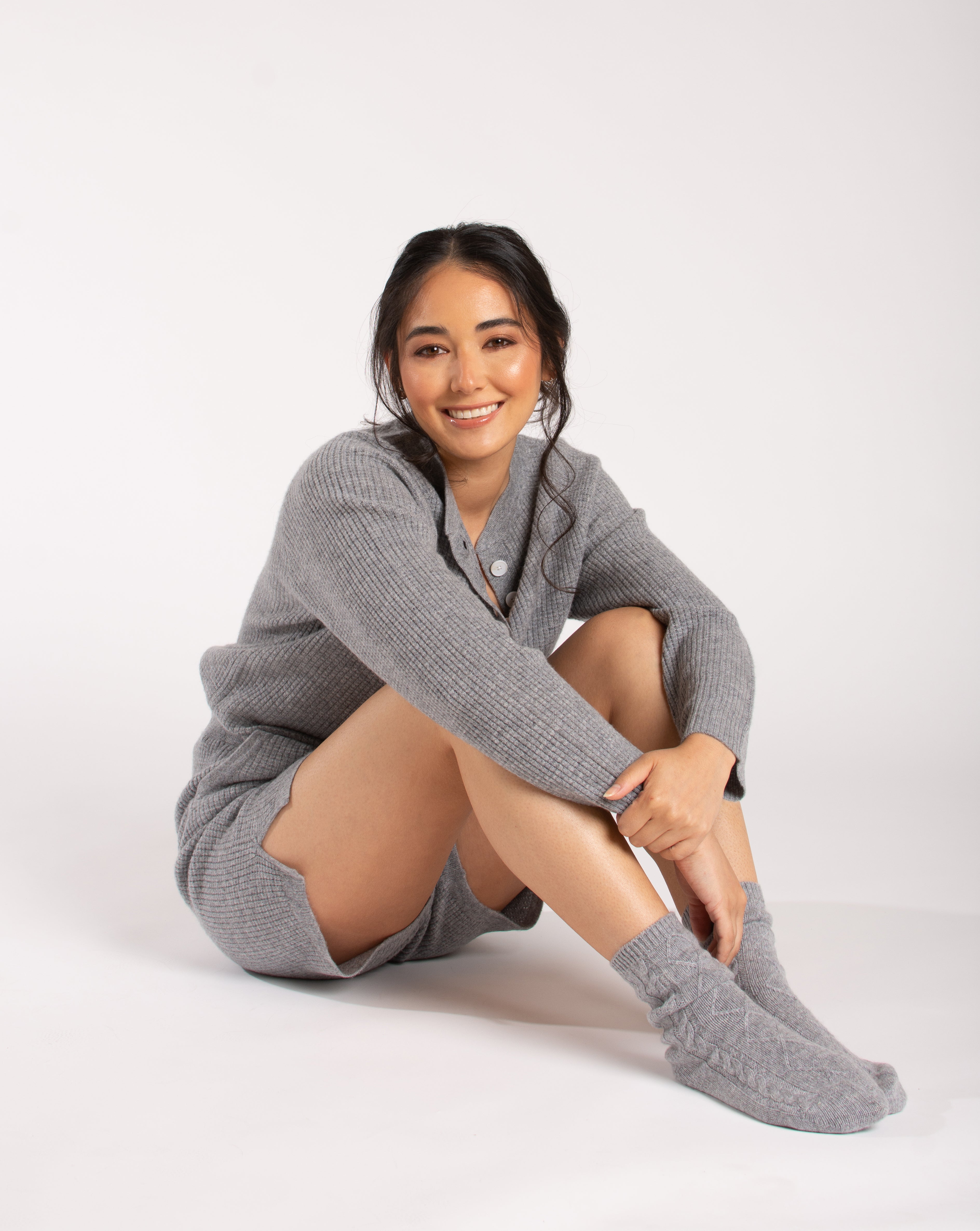 100% cashmere socks cable knit bed sock women grey 