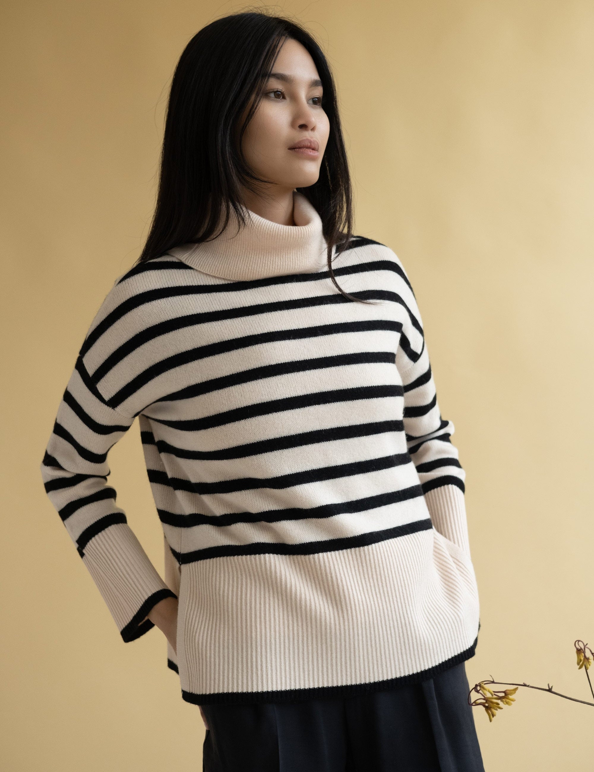 Oversize Stripe Turtleneck Sweater (Warehouse Sale)
